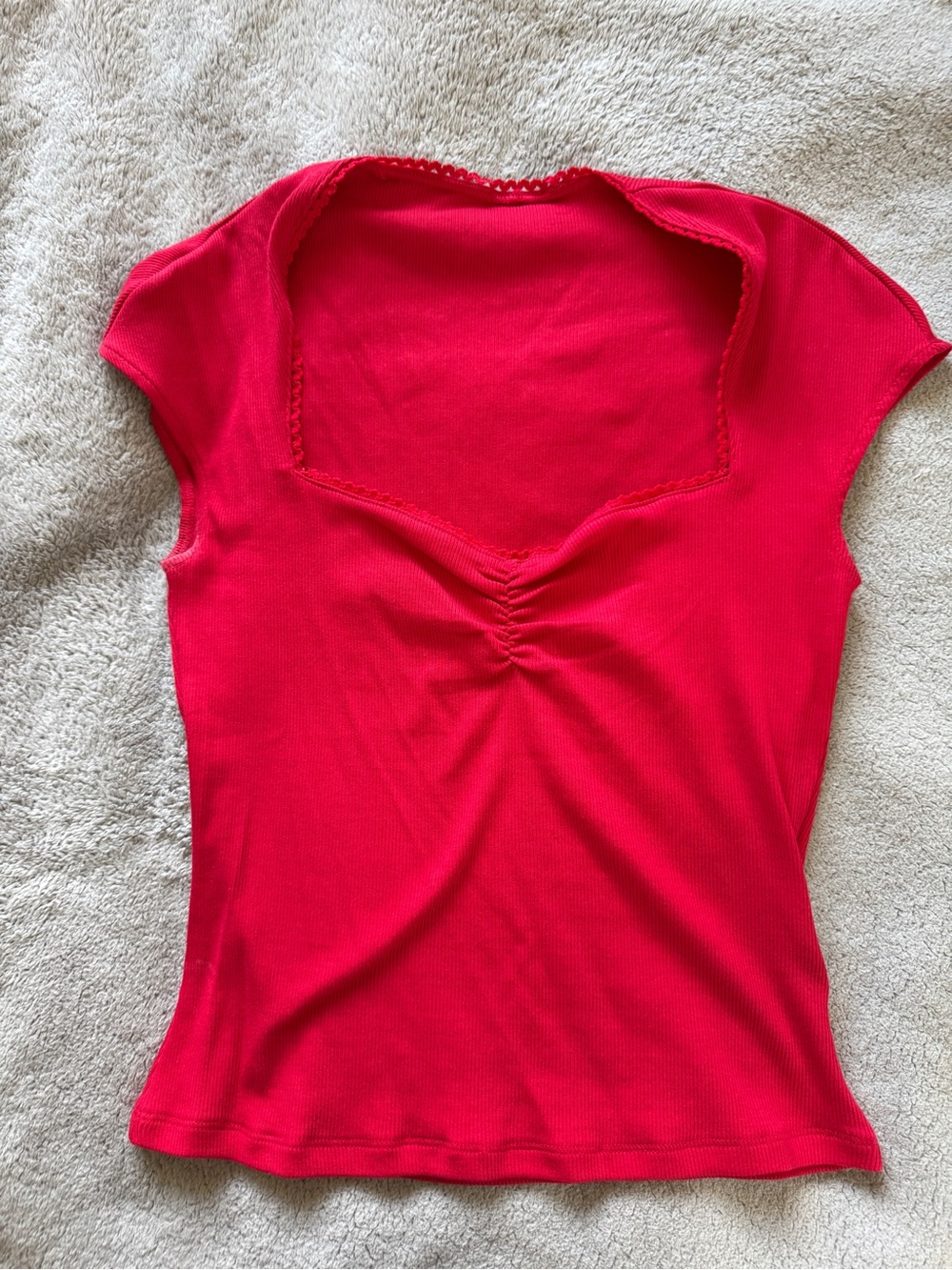 H&M Bright Red Short Sleeve Scoop Ruched Top